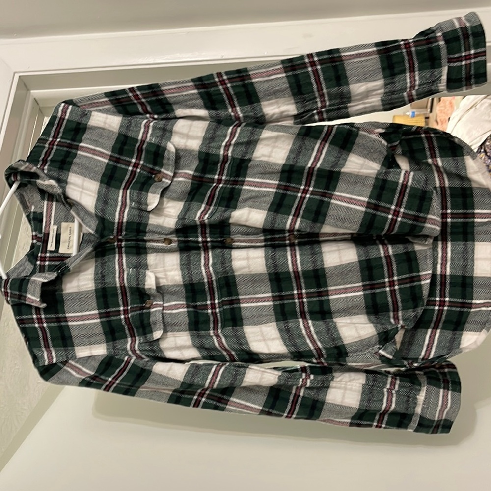 AEO Top | American Eagle Ahh-Amazingly Soft Plaid Shirt / Size: S / Classic Fit